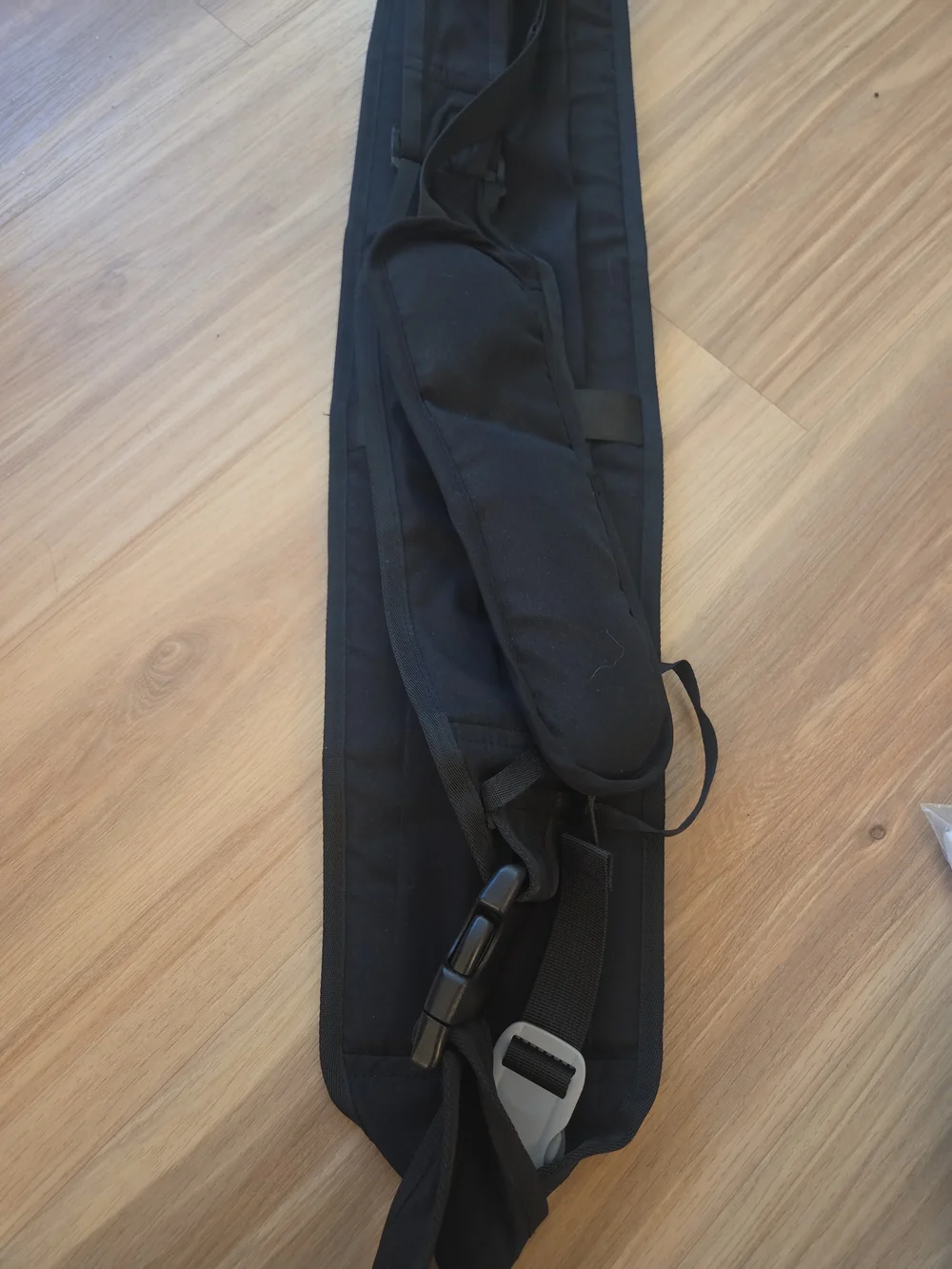 NWOT- Sling Carrier In Black- By Zeechan- 51-59 inches